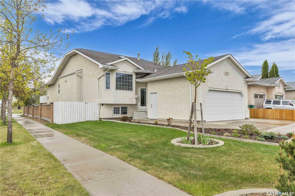 663 Briarvale Terrace  Saskatoon SK S7V 1B9 photo