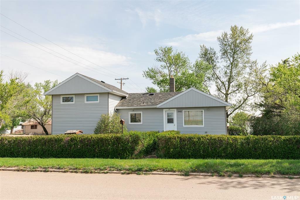 Property Photo: 546 Columbia Avenue SK S0L 1R0