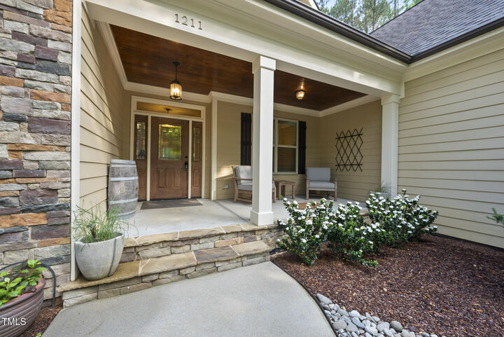 Property Photo: 1211 New Grissom Way NC 27587