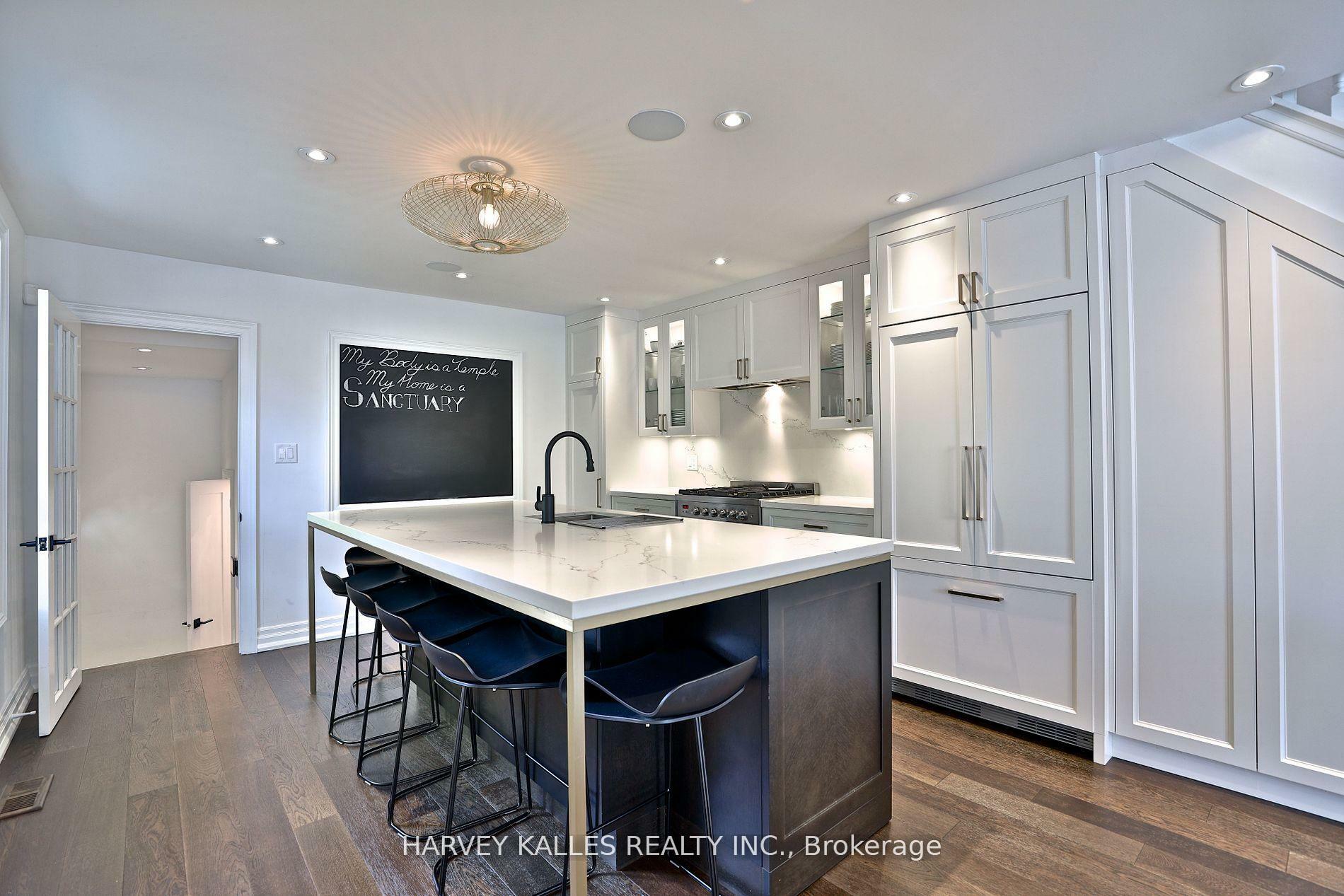 Property Photo: 15 Markham Street ON M6J 2G1