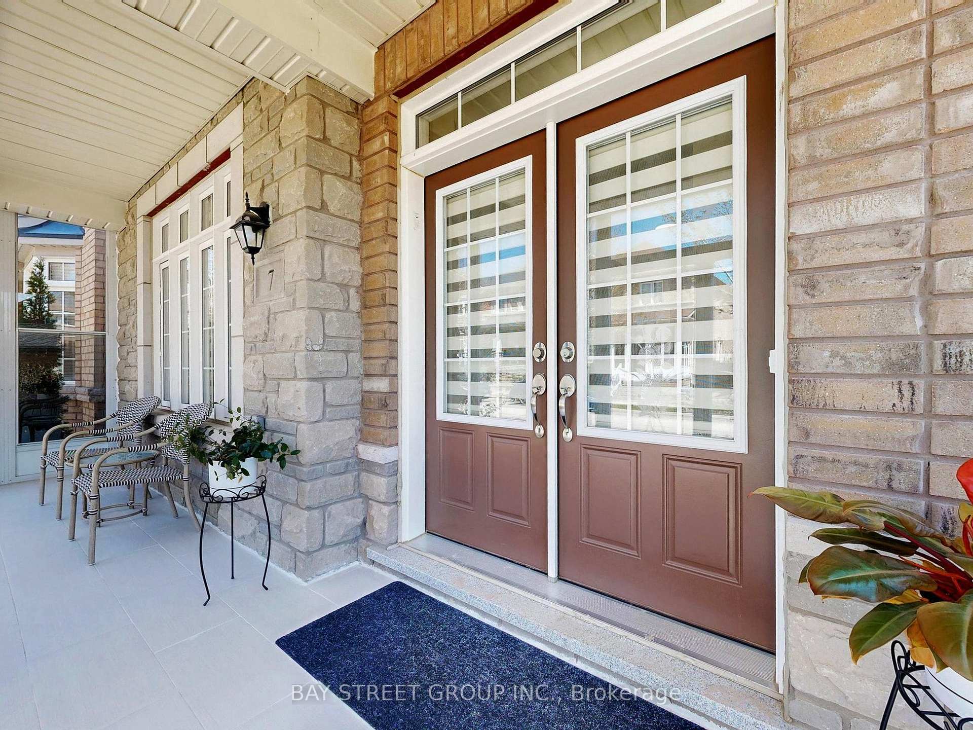 Property Photo:  7 Windyton Avenue  ON L6B 0X3 