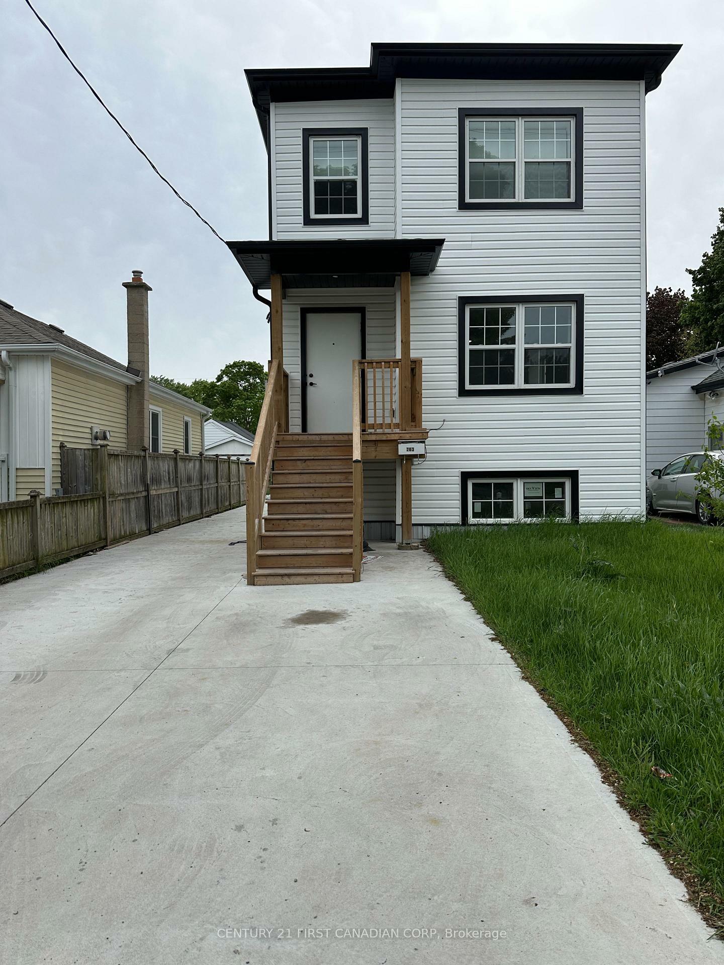 Photo de la propriété: 263 Sanders Street ON N5Z 2T1