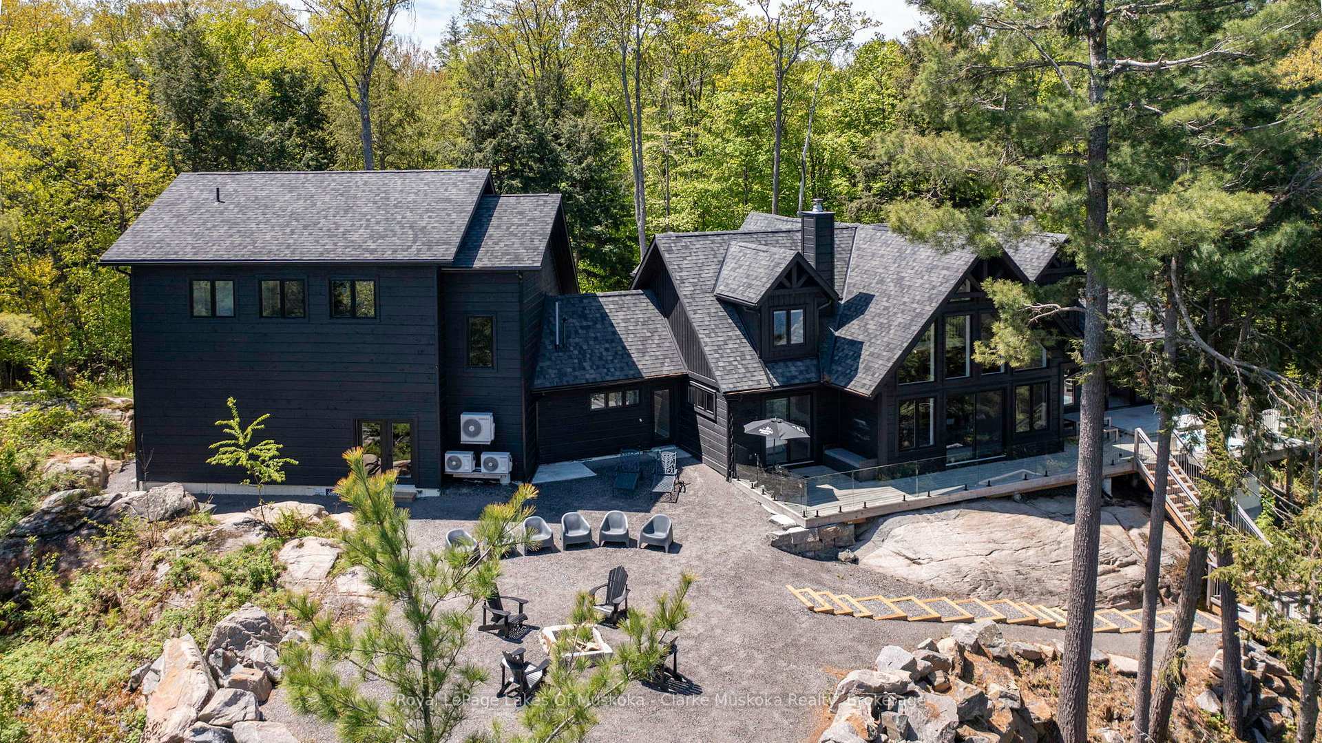 Property Photo: 1211 Foreman Road 44 ON P0B 1J0