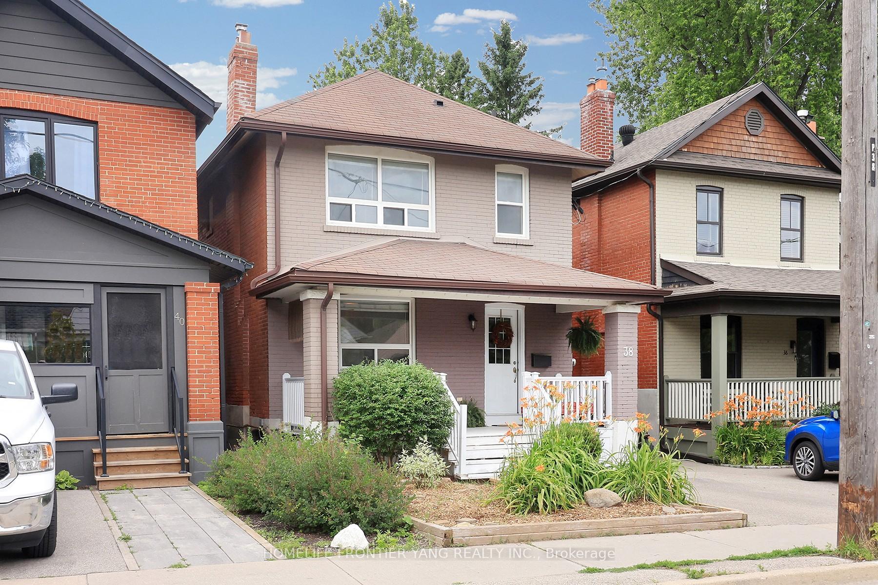 Property Photo:  38 Mimico Avenue  ON M8V 1R1 