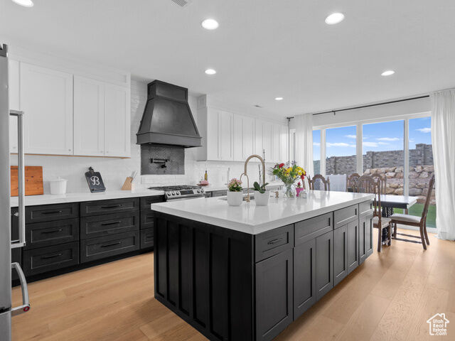 Property Photo: 2083 N Elderberry Dr UT 84045