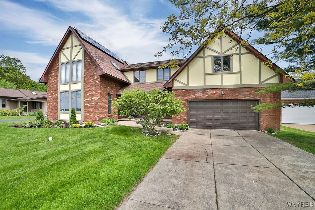 Property Photo: 2227 West River Road NY 14072