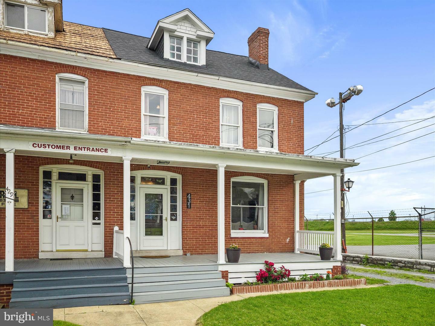 Property Photo: 431 E Patrick Street MD 21701
