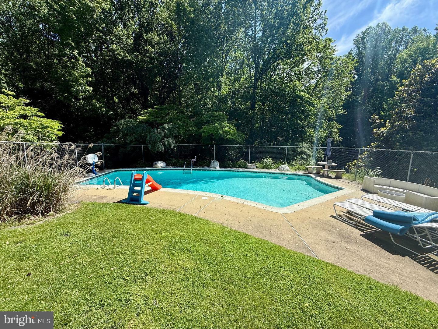Property Photo: 308 King James Court MD 20774