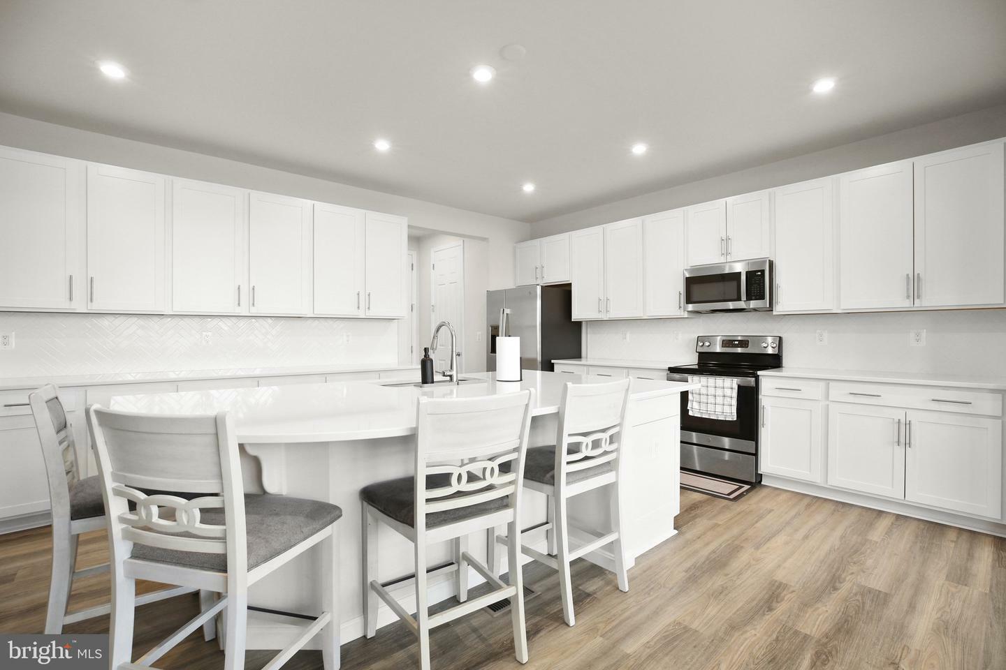 Property Photo: 6293 Bobcat Lane VA 22485