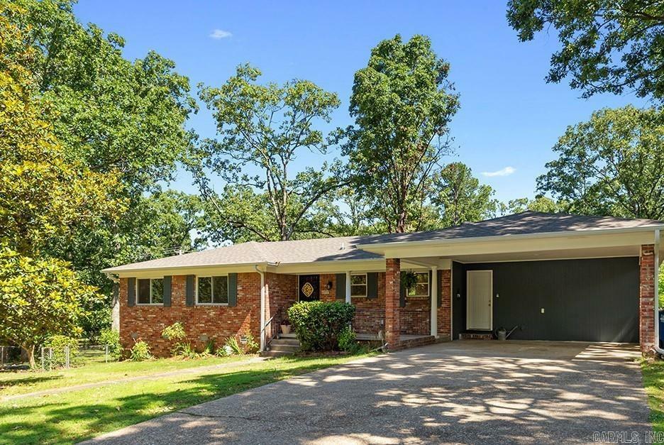 Property Photo: 6513 Corsica Drive AR 72116