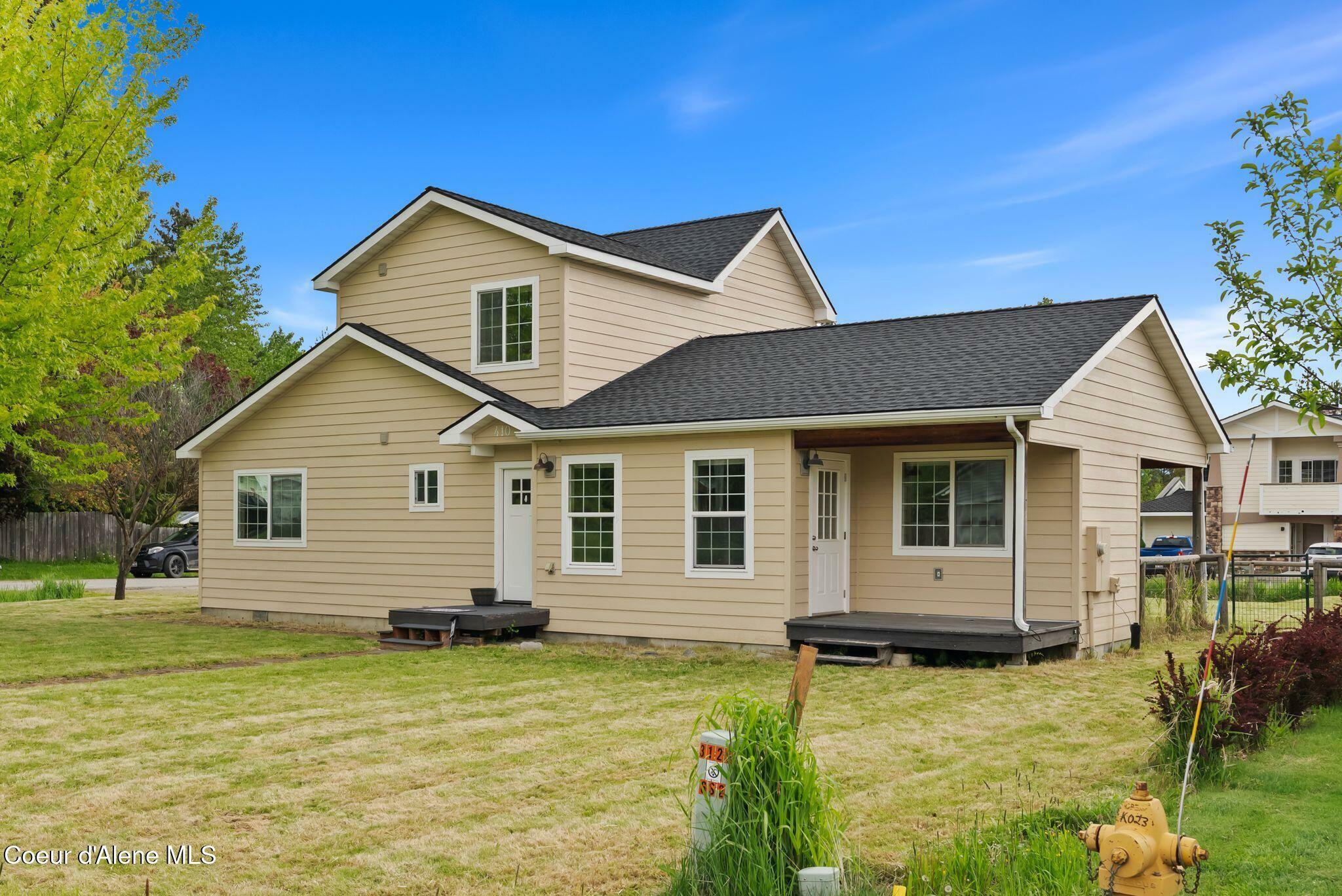 Property Photo: 410 Humbird St ID 83840