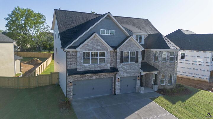 Property Photo:  307 Garnet Drive  GA 31005 