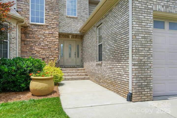 Property Photo:  1705 Townsend Lane  SC 29730 