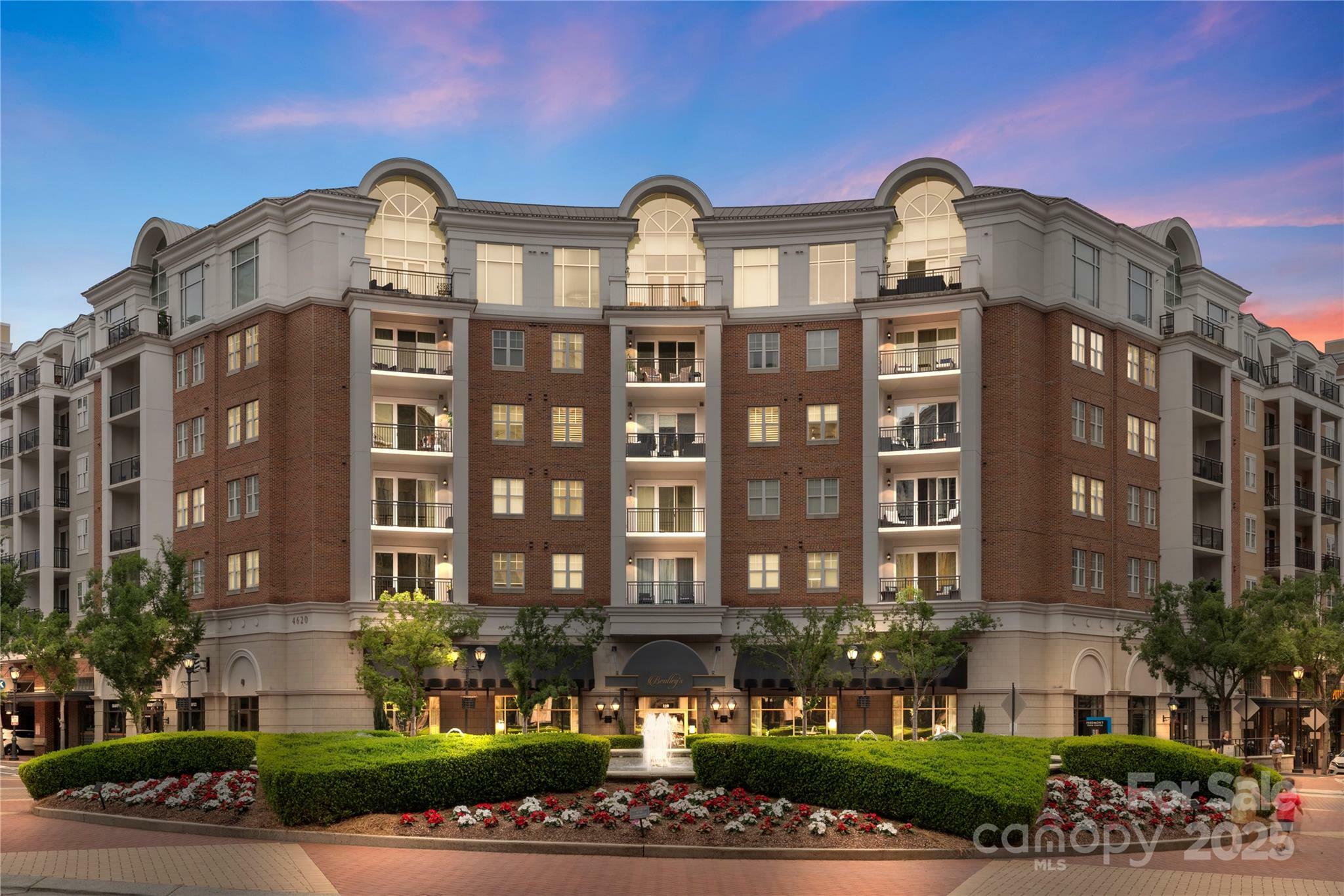 4620 Piedmont Row Drive 308  Charlotte NC 28210 photo