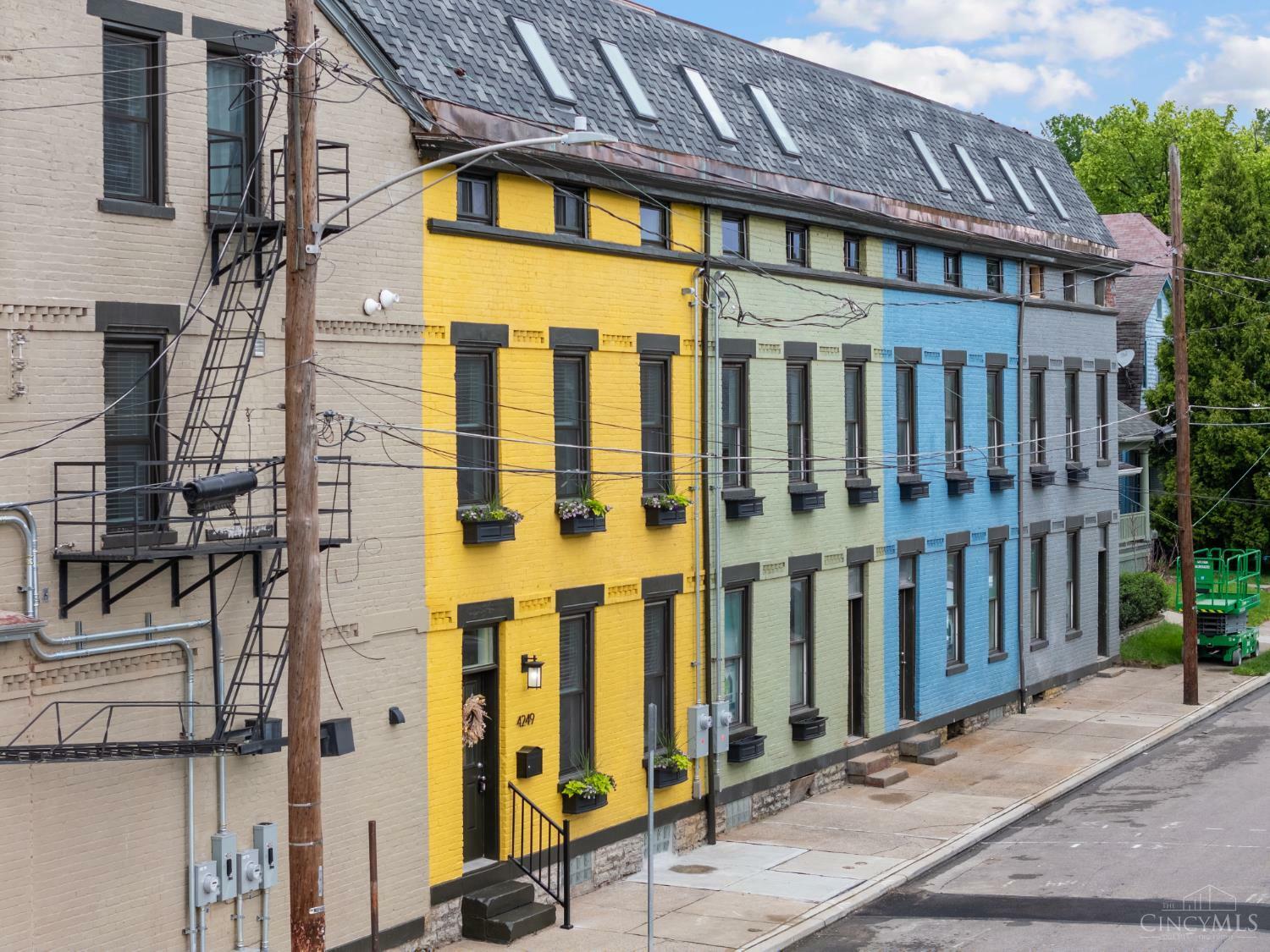 Property Photo: 4249 Chambers Street OH 45223