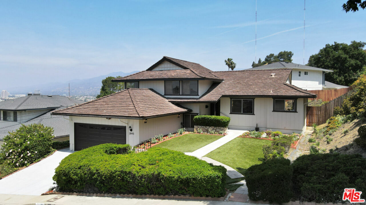 Property Photo: 2845 Lawndale Dr CA 90065