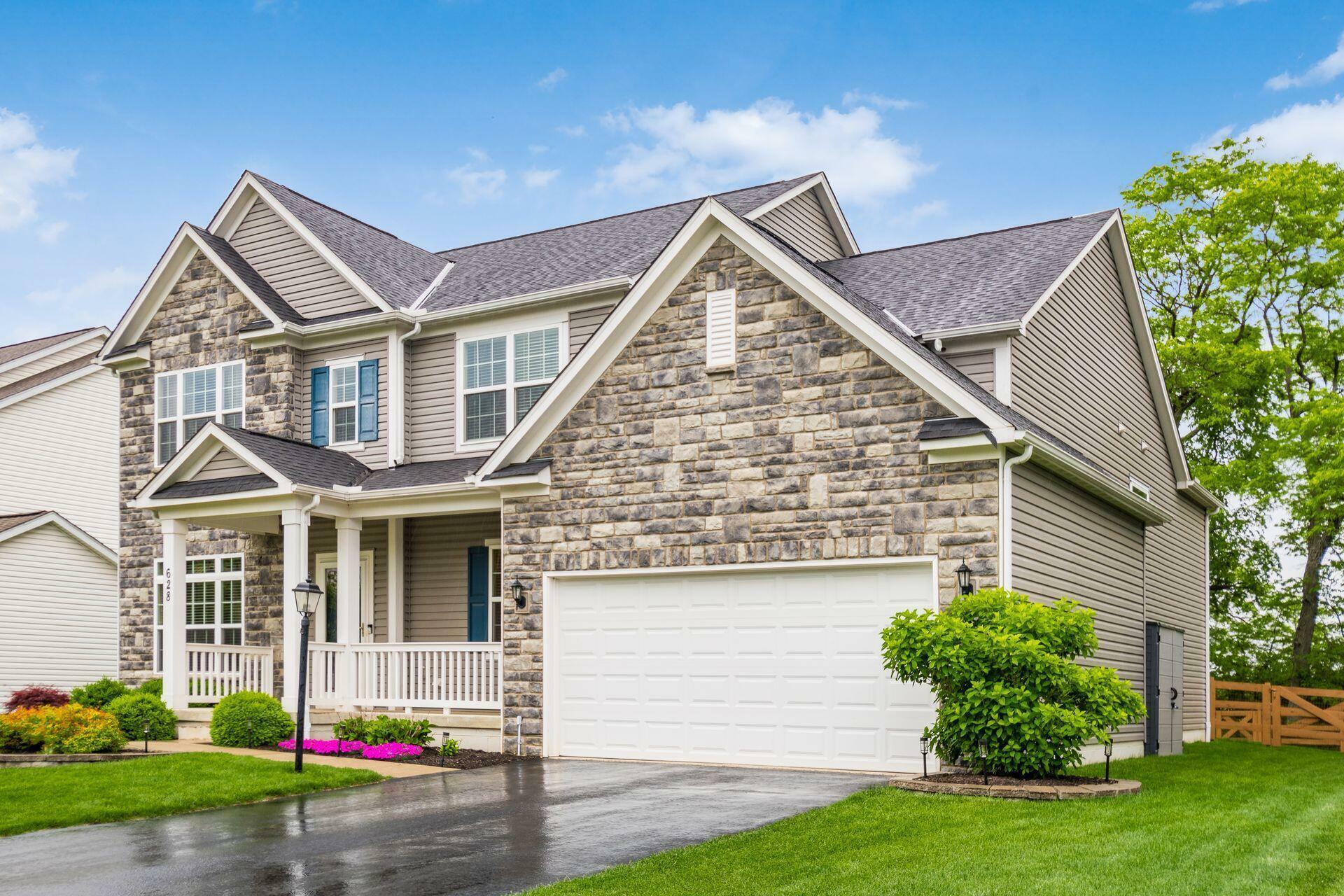 Property Photo:  628 Willow Grove Drive  OH 43015 