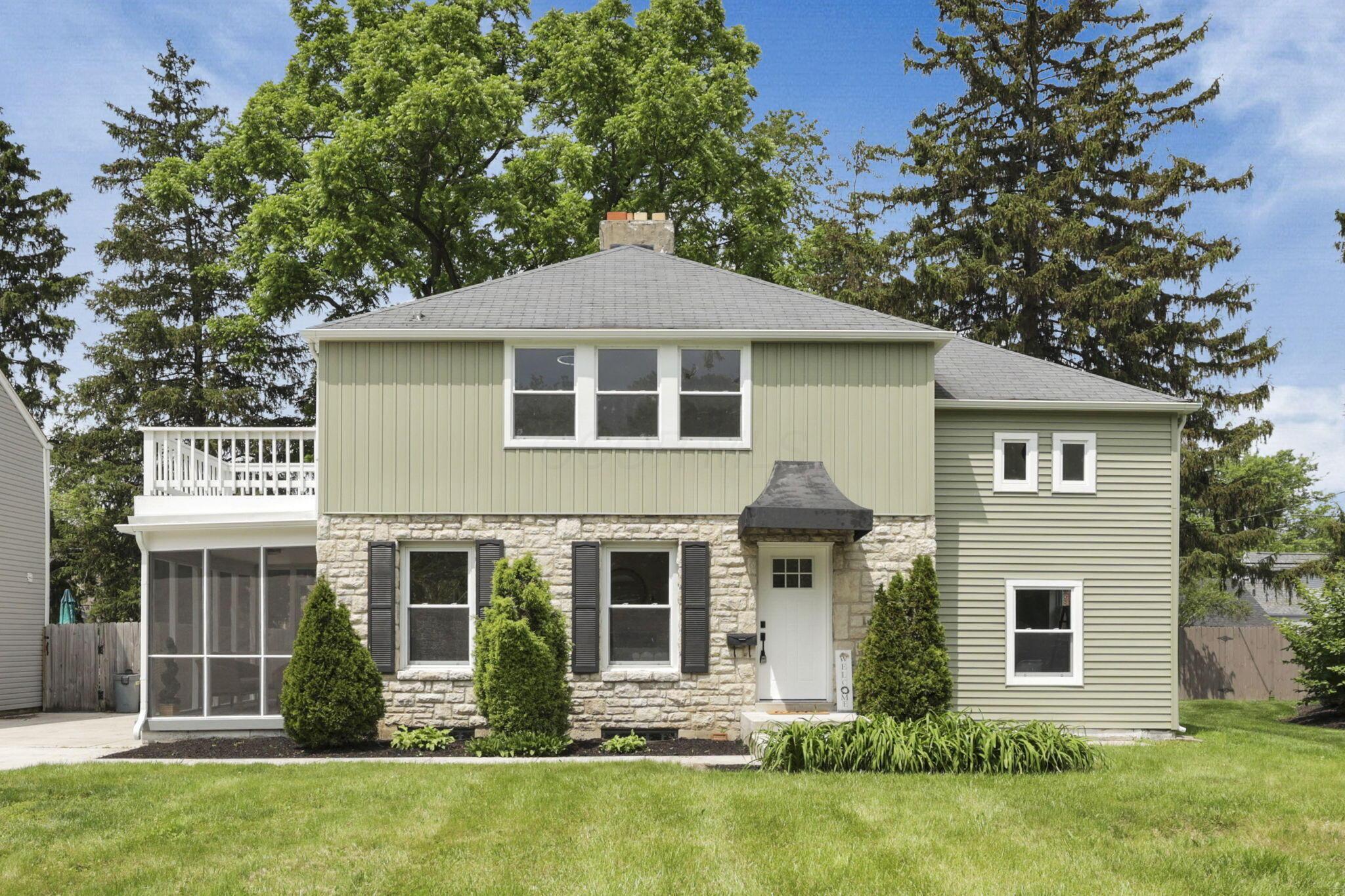 Property Photo: 2615 Northwest Boulevard OH 43221