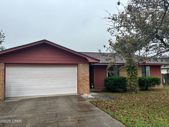 2821 Fairmont Drive  Panama City FL 32405 photo