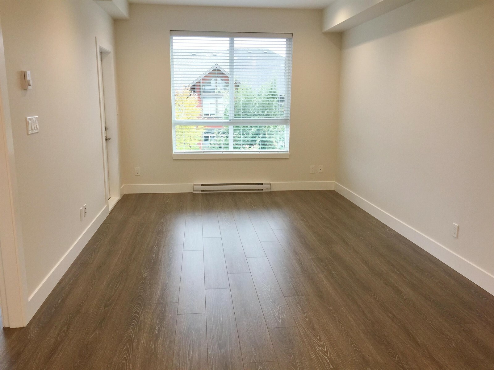 Property Photo: 15351 101 418 BC V3R 0G2