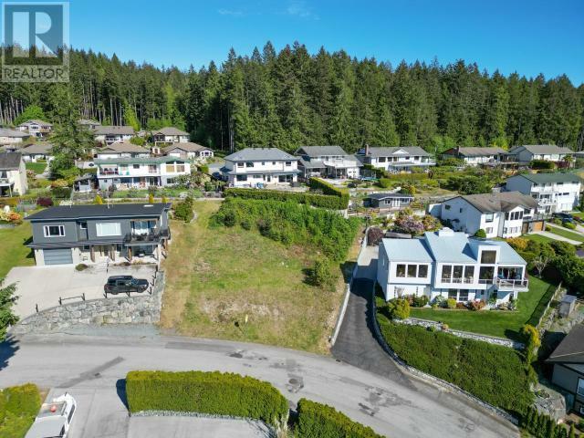 Property Photo:  Lot 31 Nutana Cres  BC  
