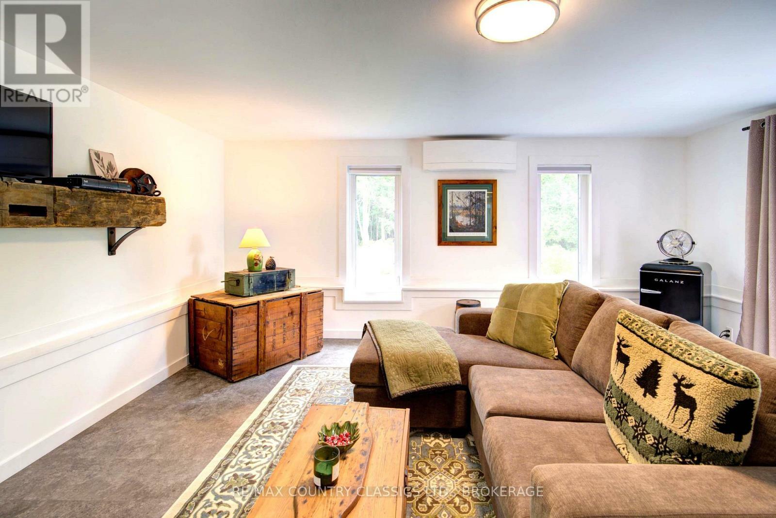 Property Photo: 1729 Bathurst Upper 5th Concession Road ON K7H 3C9