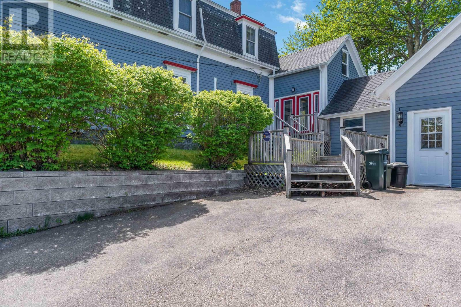 Property Photo: 189 King Street NS B0V 1A0