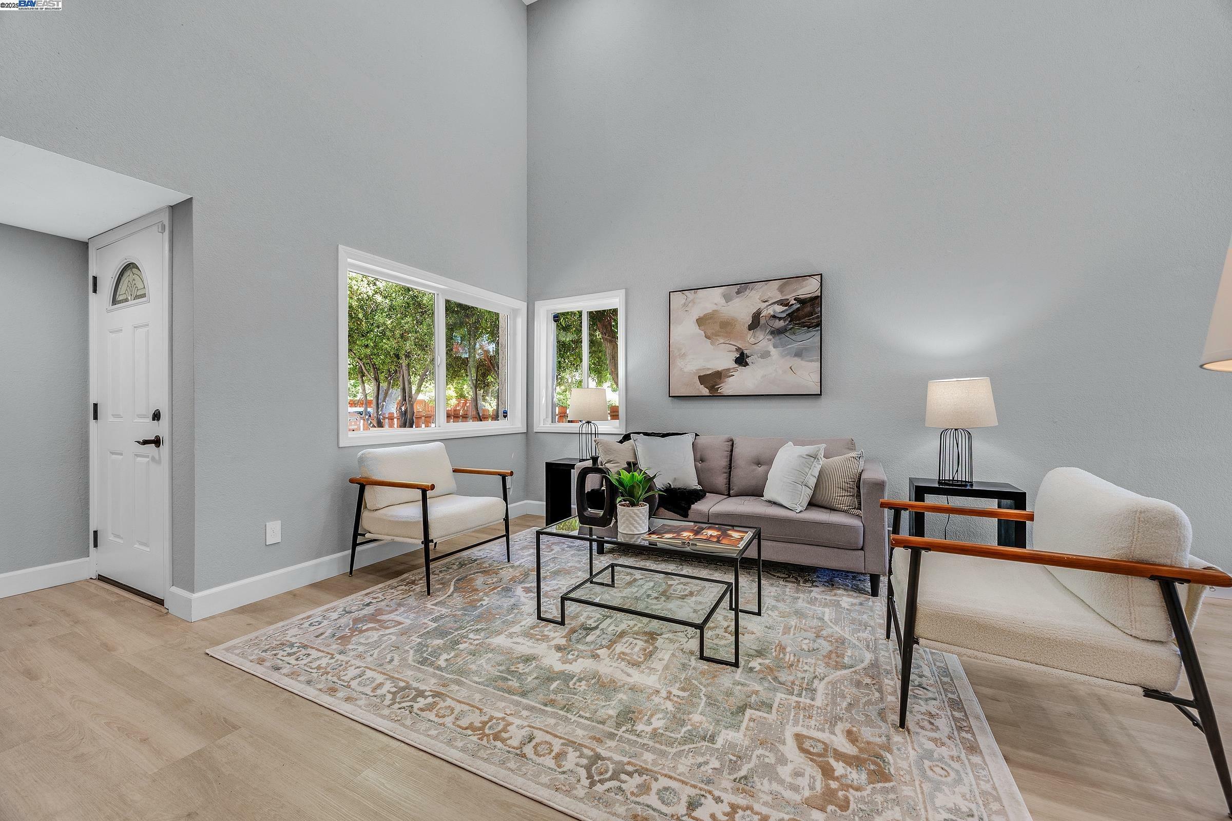 Property Photo: 2236 Oakland Ave CA 94588