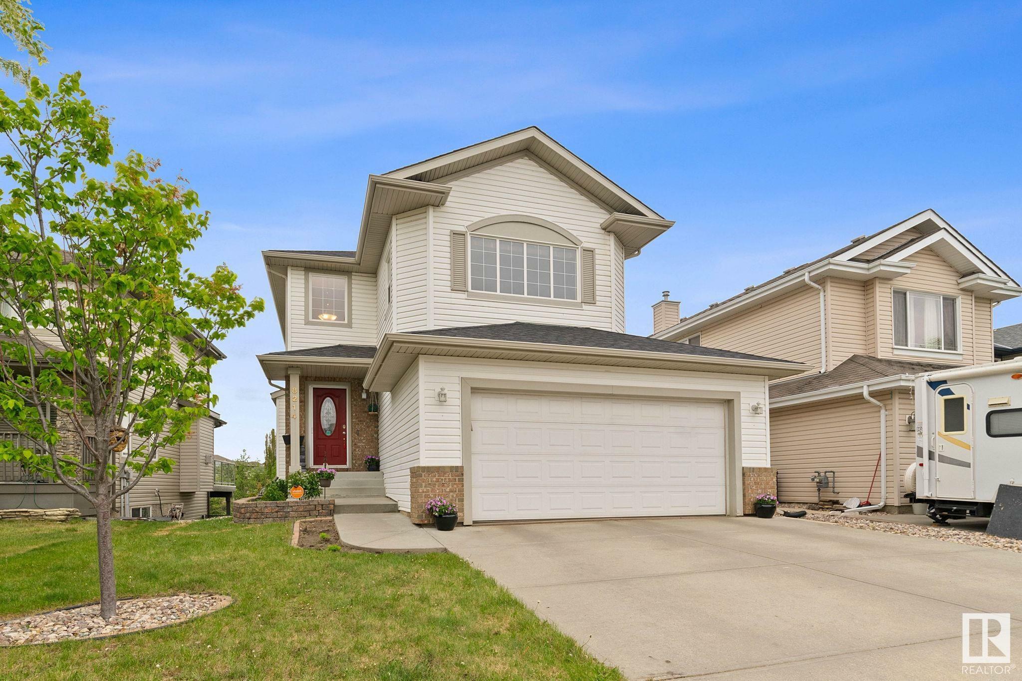 Property Photo: 8214 6 Avenue SW AB T6X 1L6