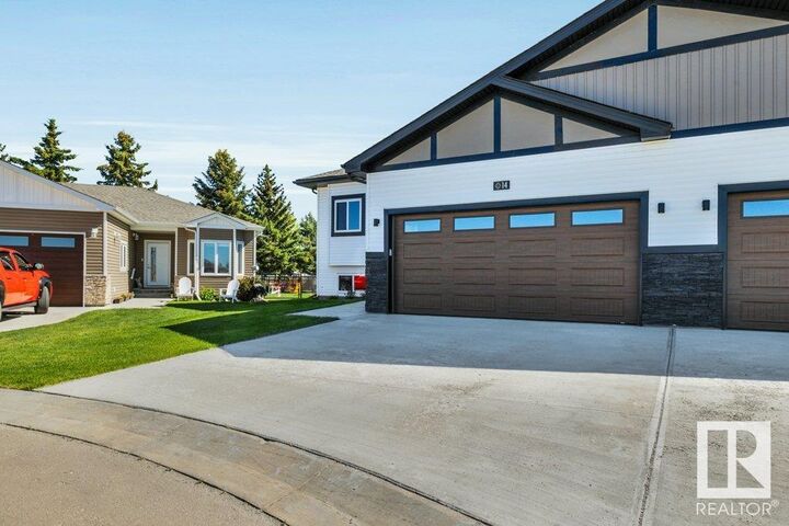 Property Photo: 14- 6519 46st AB T9A 1Y5