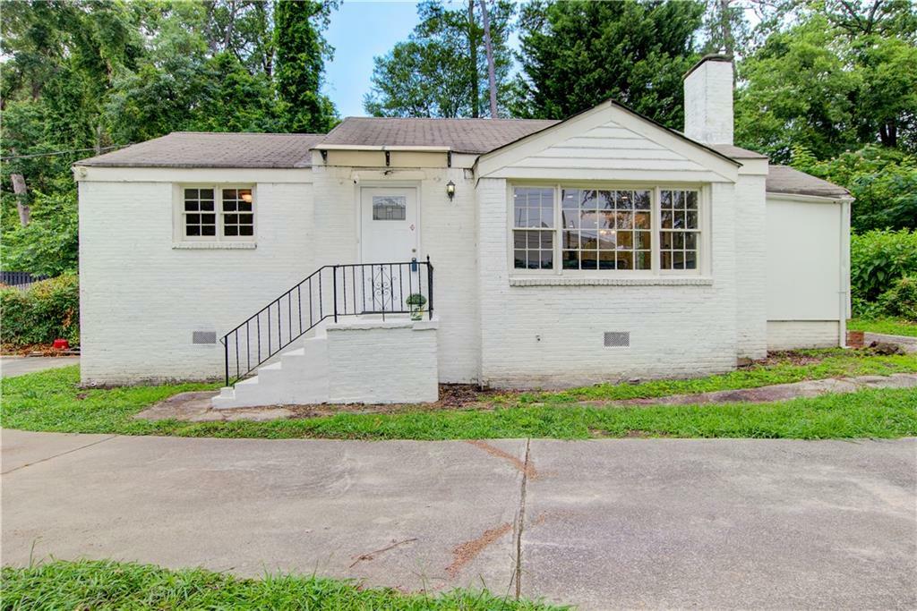 Property Photo: 2742 Alpine Road GA 30305