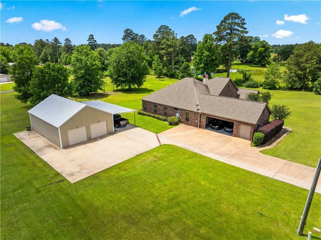 Property Photo: 3898 Staples Road LA 71360
