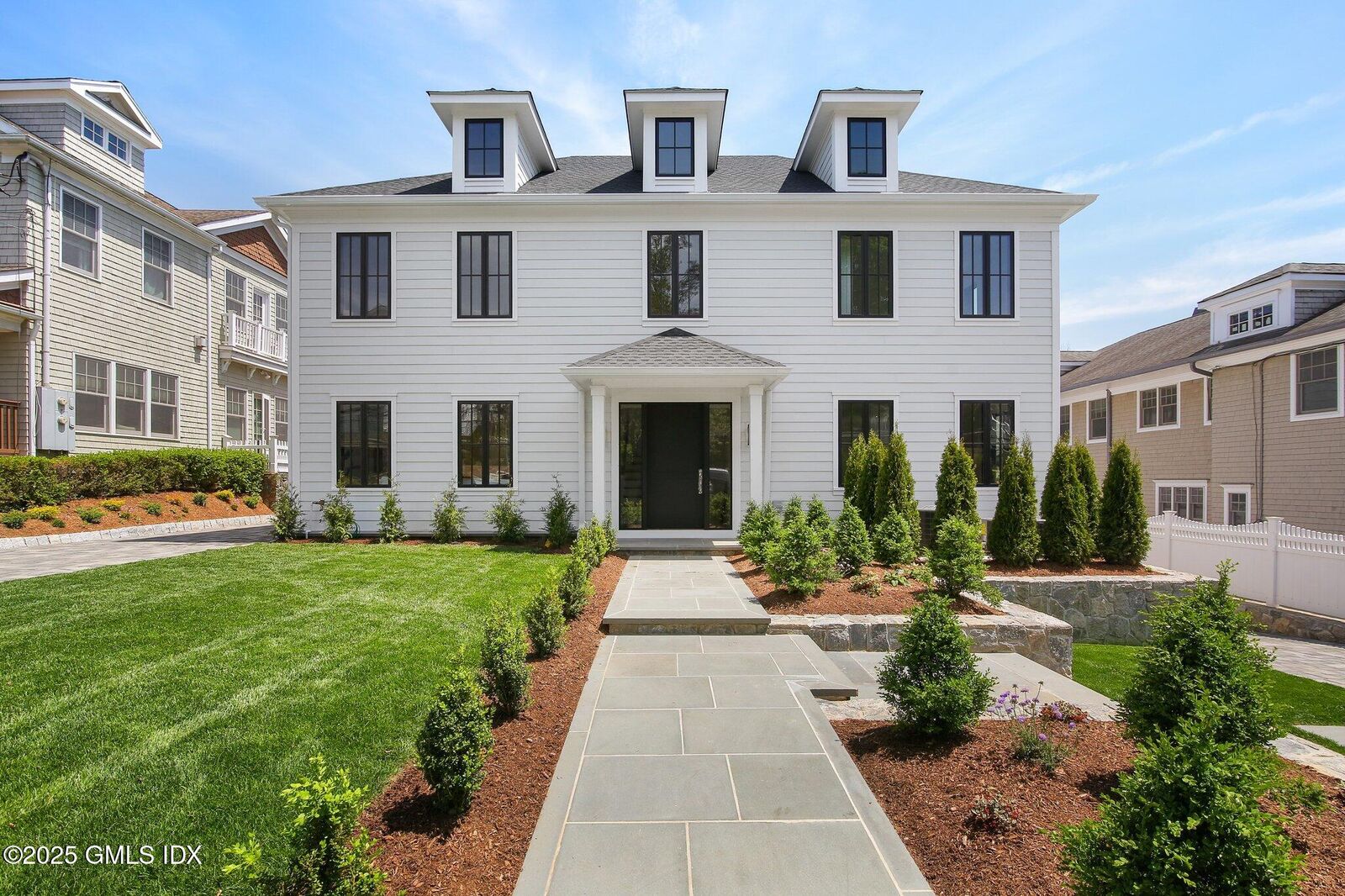 Property Photo: 148 E Elm Street 1 CT 06830