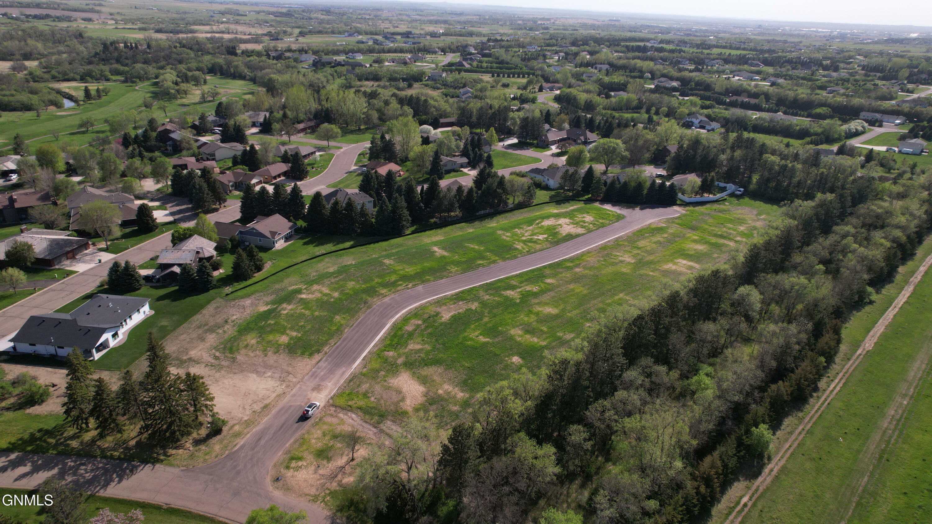 Property Photo: 8814 Range Place ND 58501