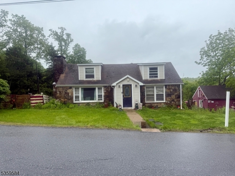 Property Photo: 1 David Post Rd NJ 08801