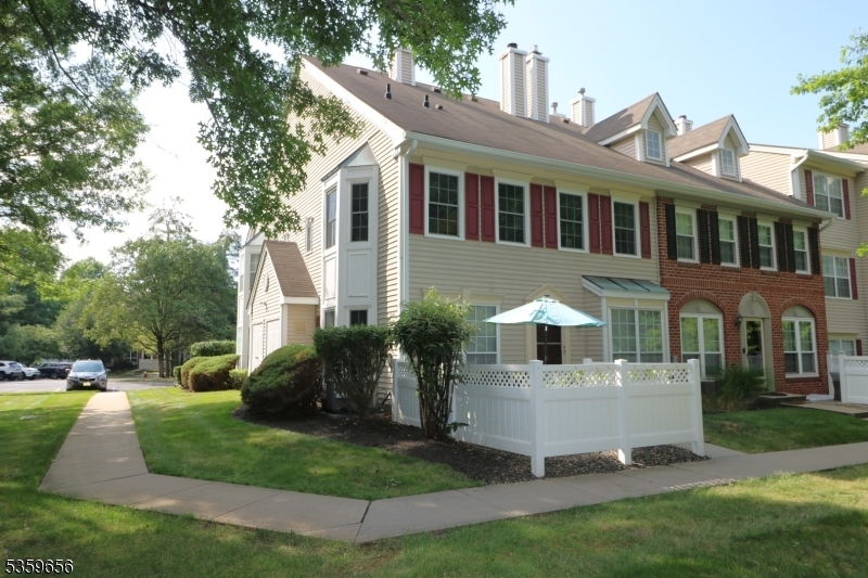 Property Photo: 1620 Breckenridge Dr 20 NJ 08876