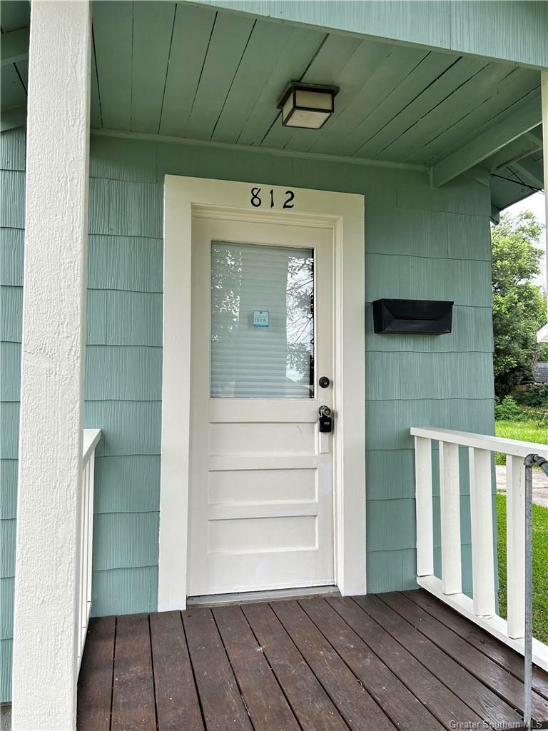 Property Photo: 812 Live Oak Street LA 70601