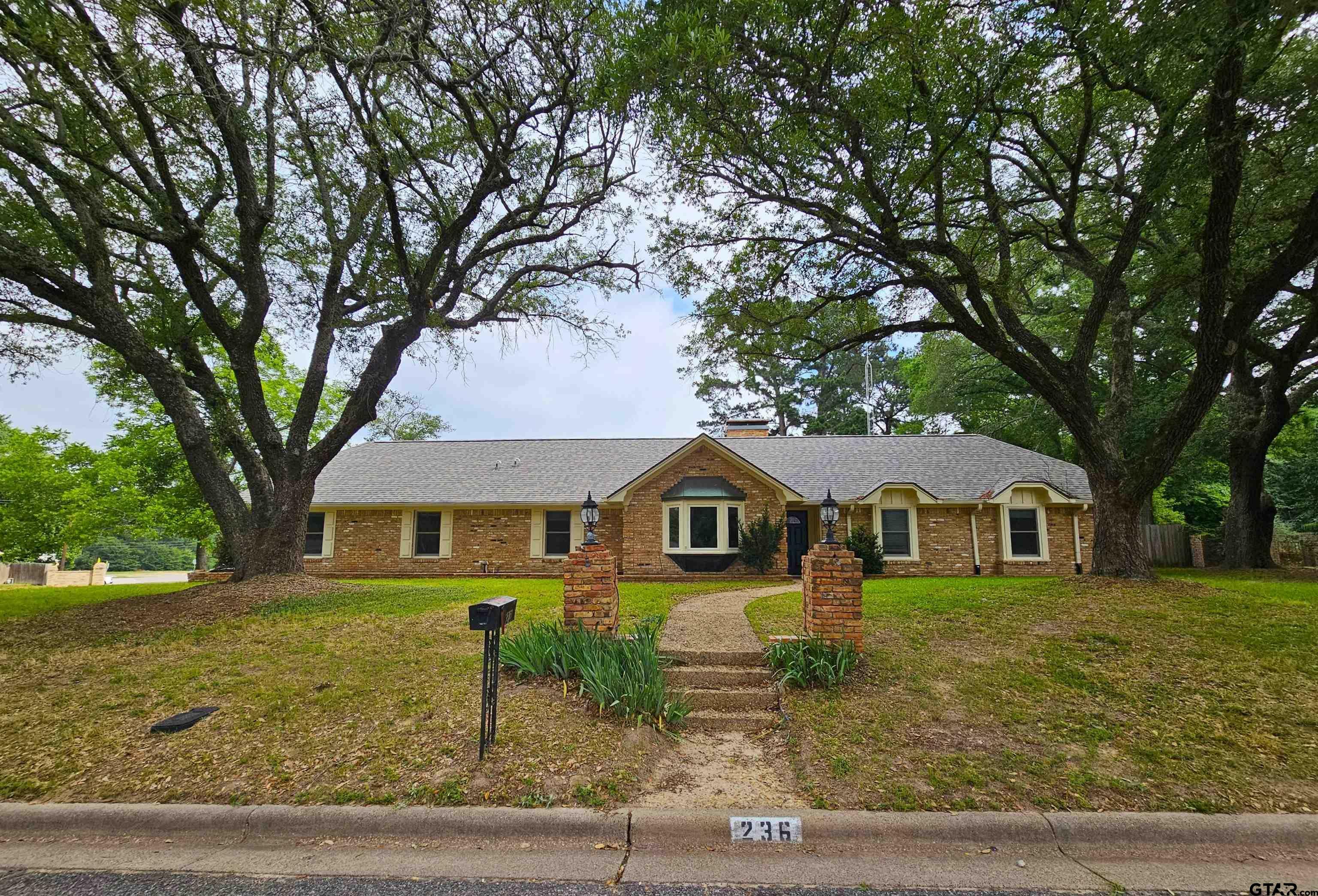 Property Photo: 236 La Jolla Dr TX 75751
