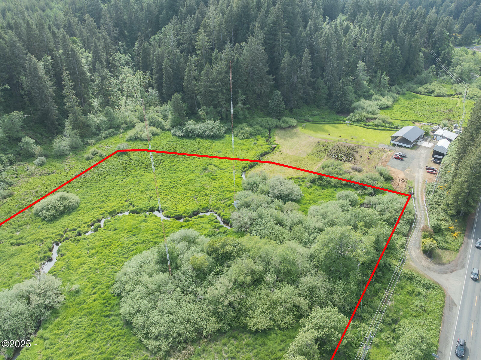 Property Photo: 3422 Highway 20 OR 97391