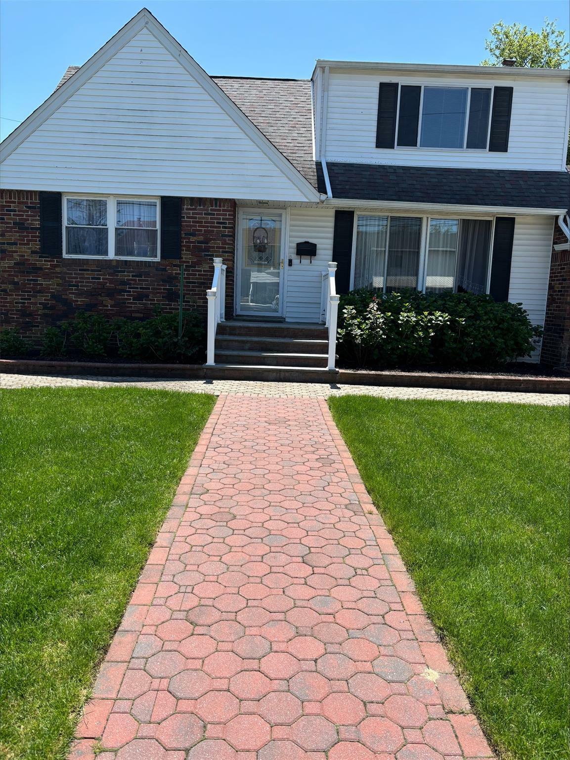 Property Photo: 325 43rd Street 2nd Floor NY 11757