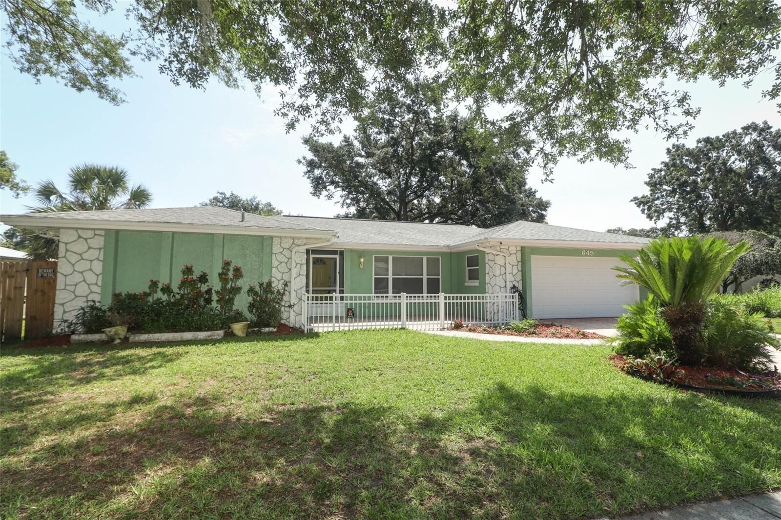 Property Photo: 645 Peachwood Drive FL 32714