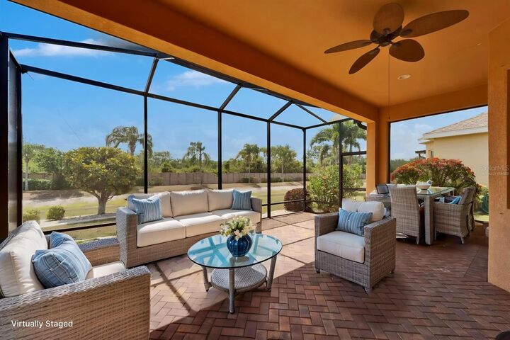 Property Photo:  1643 Emerald Dunes Drive  FL 33573 