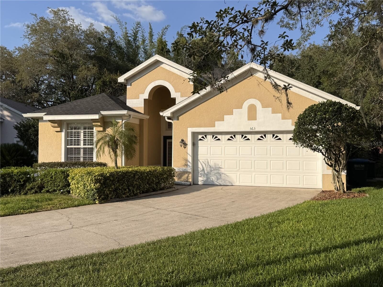 Property Photo: 563 Pleasant Grove Drive FL 32708