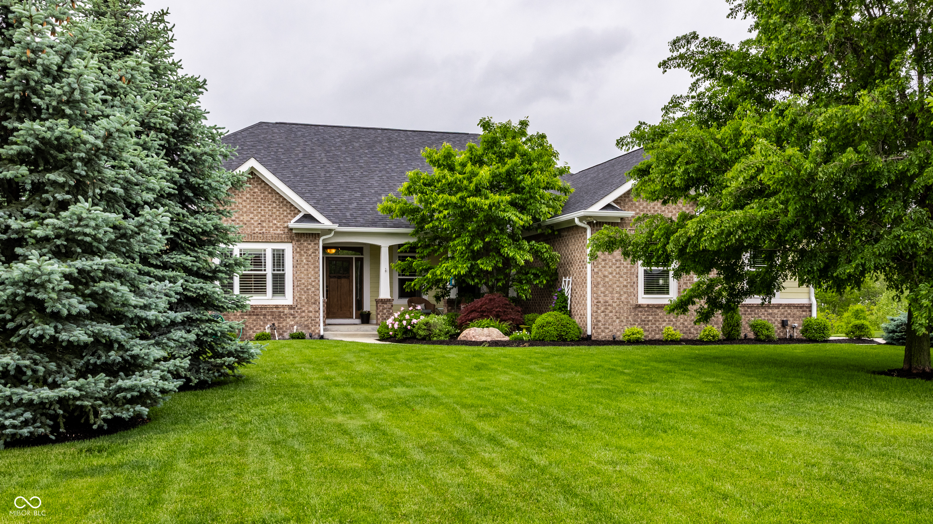 Property Photo: 1020 Lair Court IN 46074