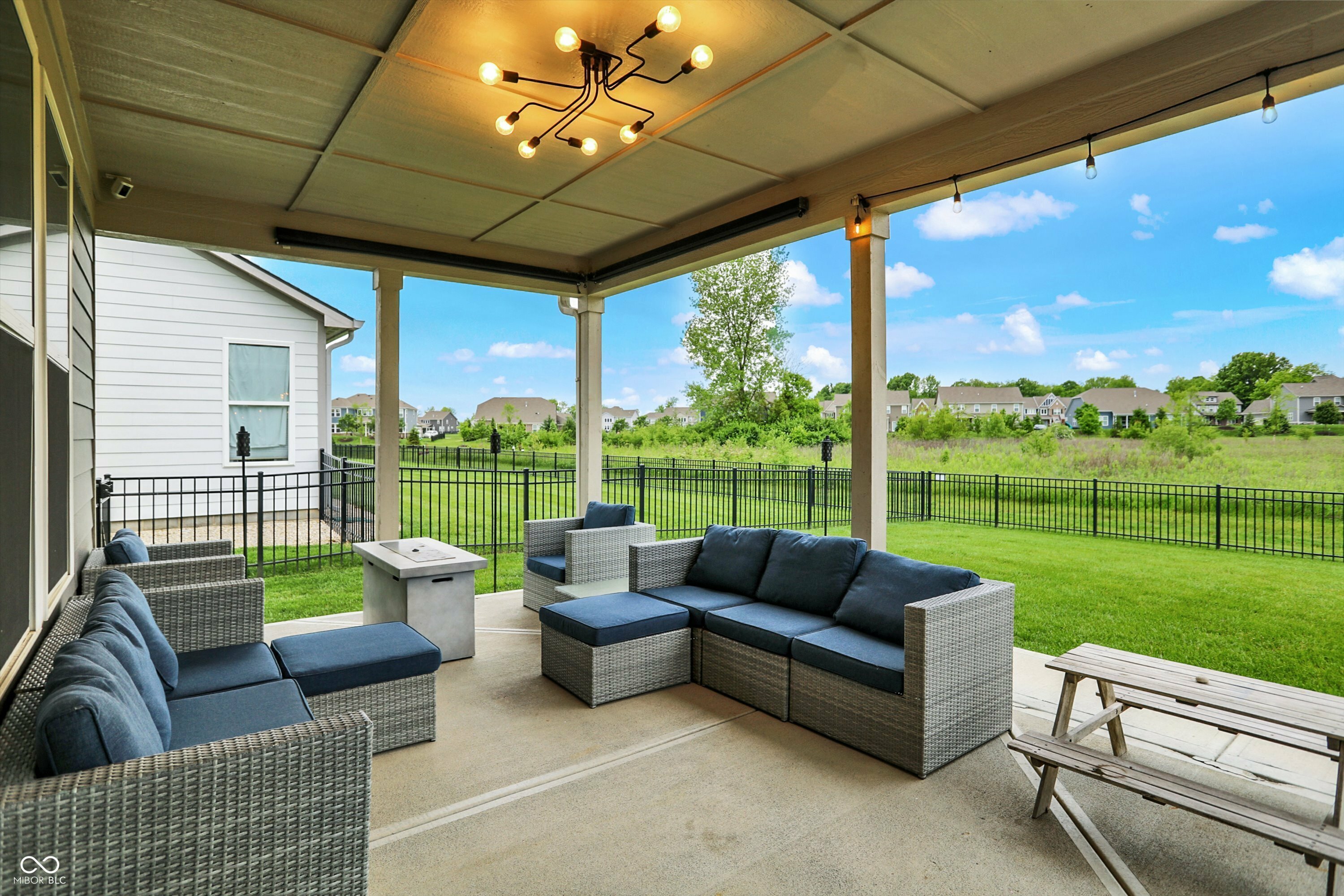 Property Photo: 3592 Gillsland Road IN 46106