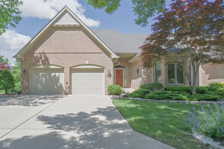 Property Photo:  1858 Broadleaf Court  IN 46143 