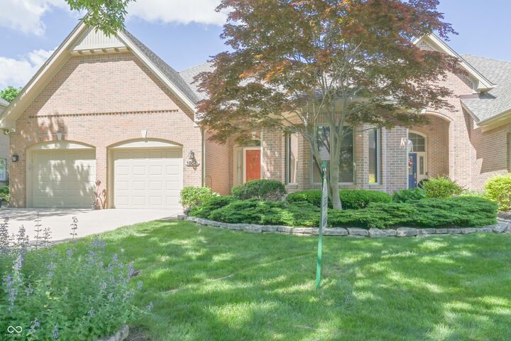 Property Photo:  1858 Broadleaf Court  IN 46143 