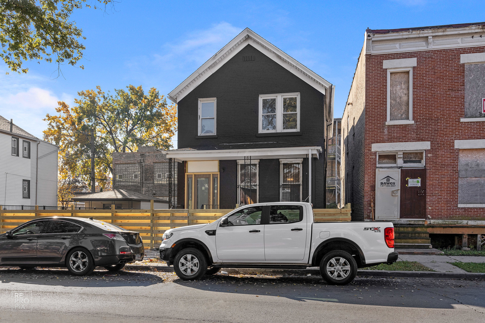 Property Photo: 3455 W Walnut Street IL 60624