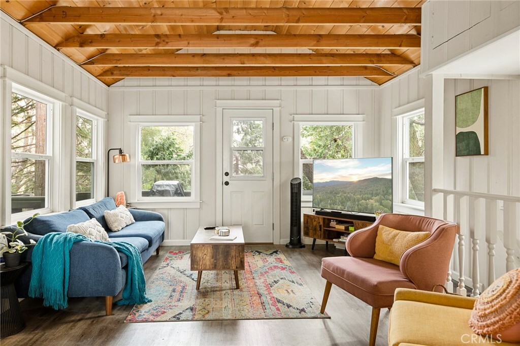 Property Photo: 577 Acacia Drive CA 92325