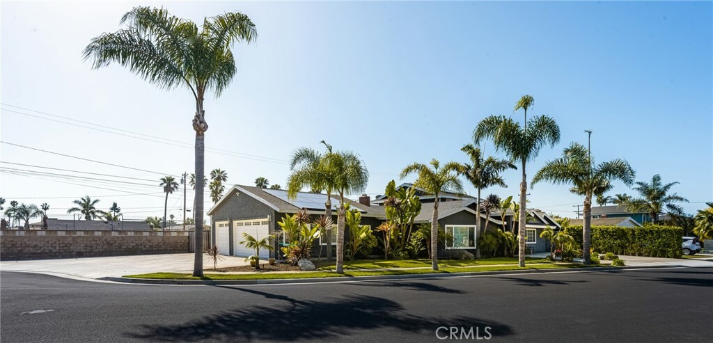 Property Photo: 20402 Seven Seas Lane CA 92646